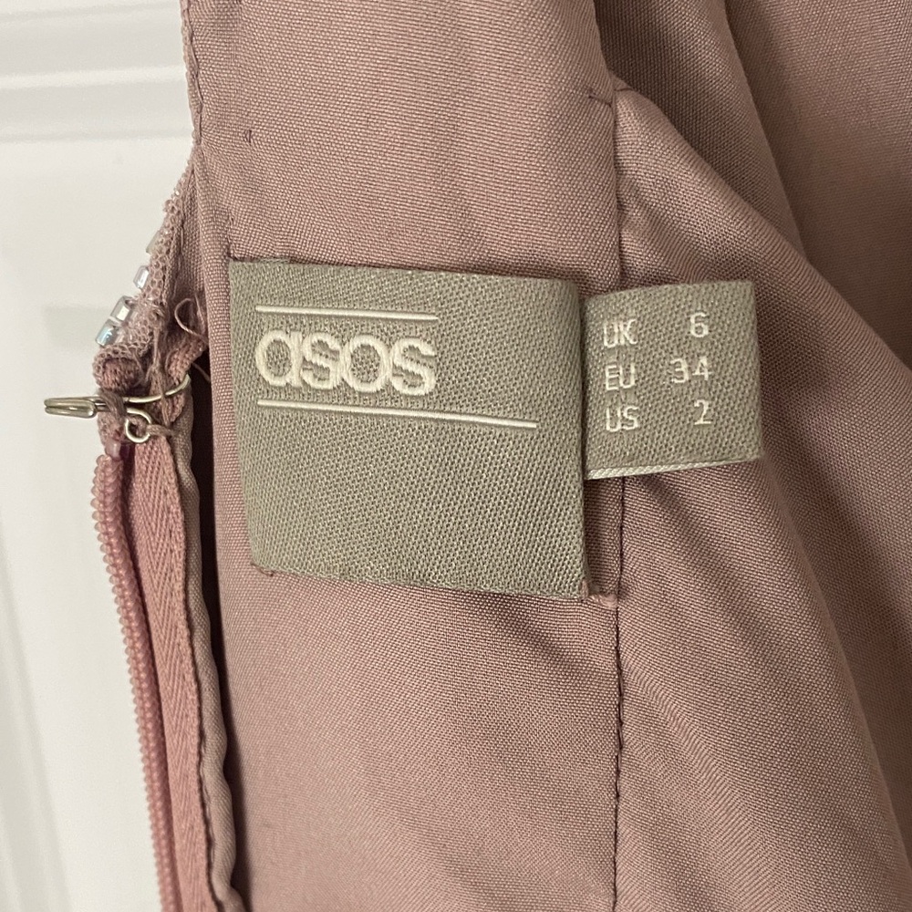 Asos Mauve Tulle Evening Gown/Bridesmaid/Prom Dress with Beaded Bodice - Picture 4 of 4